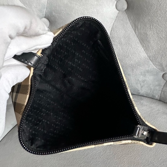 Burberry Beige Coated Canvas Pochette Authentic - Picture 10 of 15